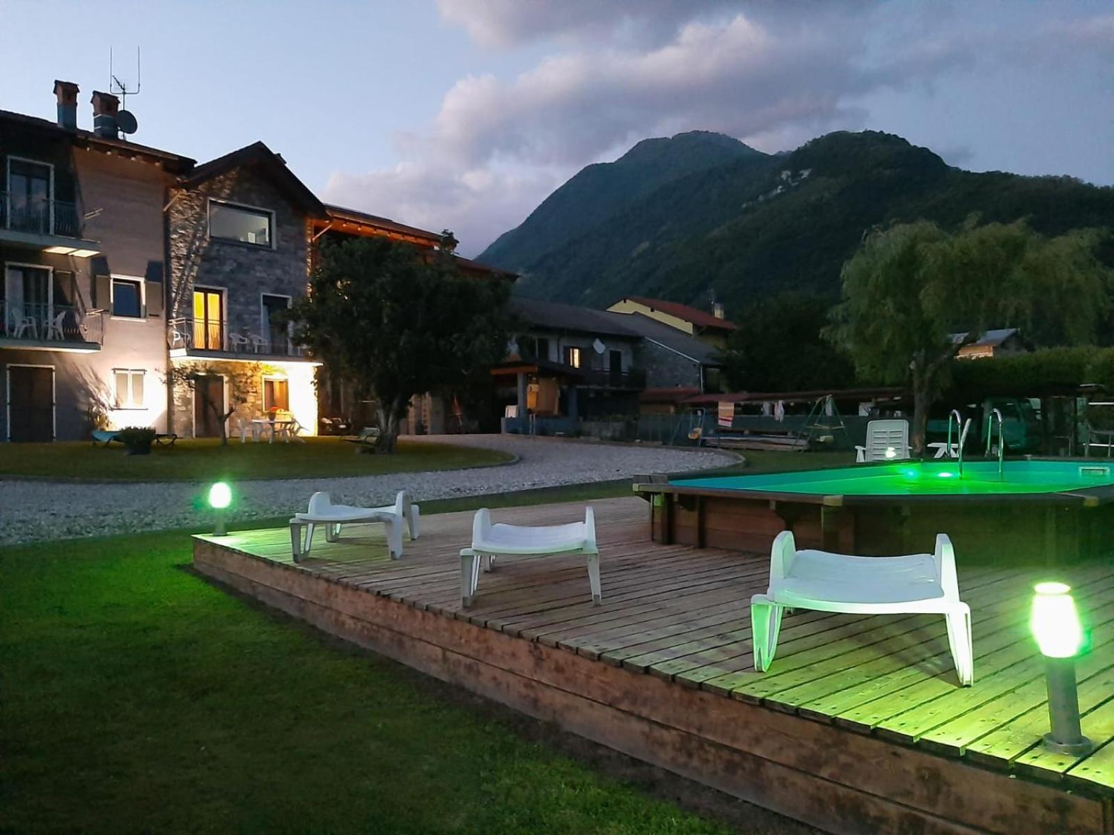Casa Rosso Blu Bed & Breakfast Sorico Eksteriør bilde